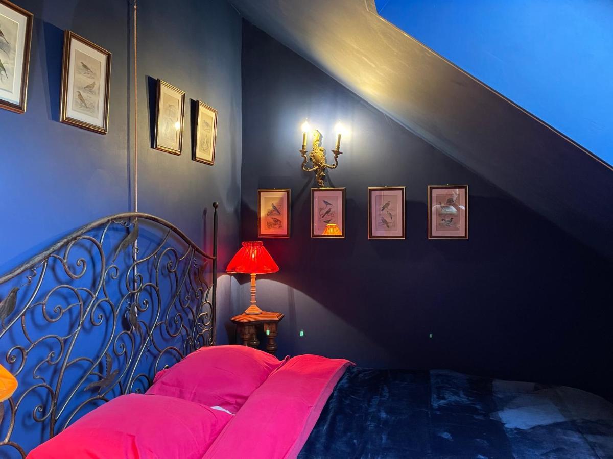 Les Confidences De Messire Sanglier, Stylished Guest Houses Beauraing Exterior foto