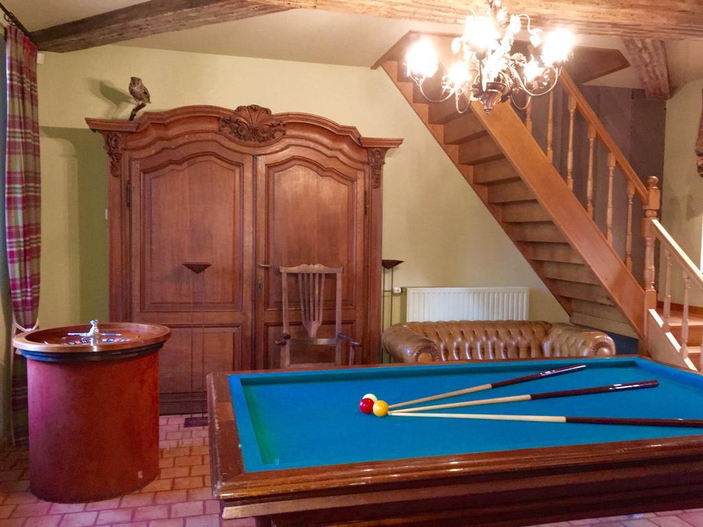 Les Confidences De Messire Sanglier, Stylished Guest Houses Beauraing Quarto foto